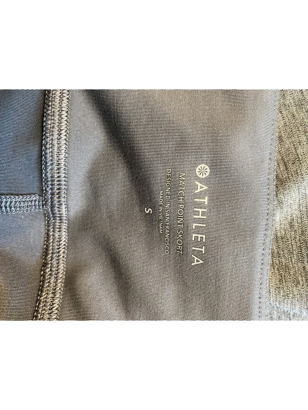 Athleta Match Point 15” Skort Skirt Tennis Athletic Women's Small Gray EUC